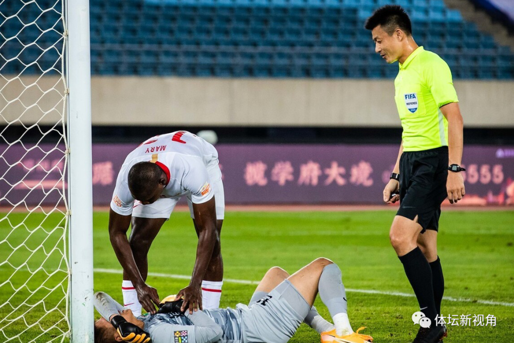 九游娱乐下载-瓦伦西亚训练开放日，清晨伤情更新引欢呼，中超在即，赛程密集仍需轮换-九游娱乐下载