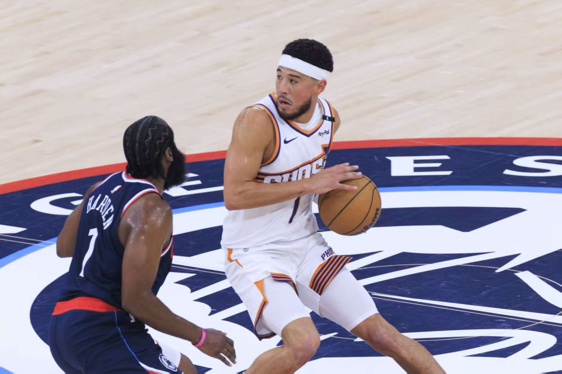 九游娱乐-包含重磅!菲尼克斯太阳绝杀压哨哈登连续五场比赛得分超过精彩发挥,今晚曼城回应争议——荷甲节点到来的词条-九游娱乐